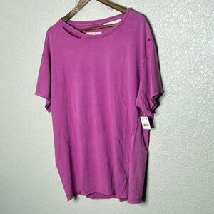 Vibrant Magenta Short Sleeve Tee